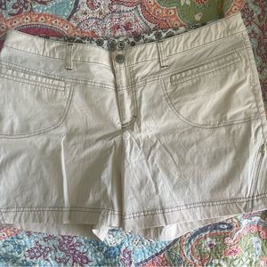 Athleta Shorts Size 14